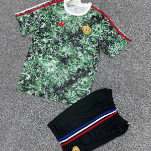 کیت ورزشی منچسر یونایتد